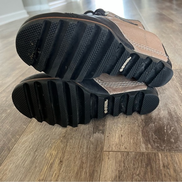 SOREL 1964 Premium Wedge Lace Up Boots Bluff Black/Tan NL2174 - Picture 7 of 13